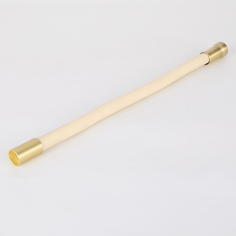 خرطوم صنبور عالمي ملون-32