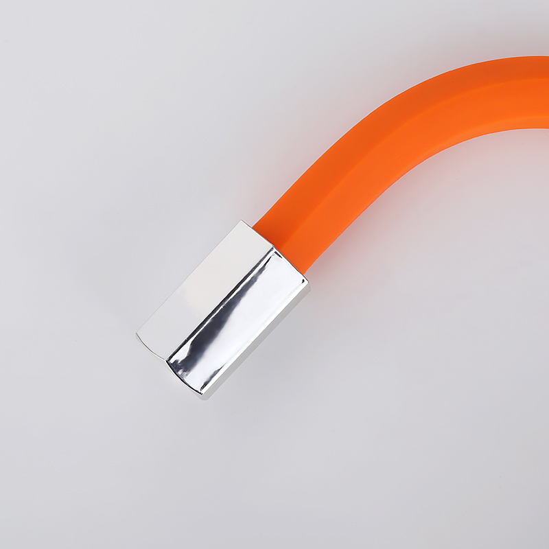 خرطوم صنبور عالمي ملون-16