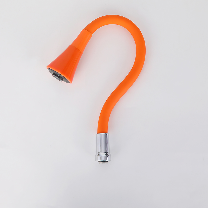 خرطوم صنبور عالمي ملون-32