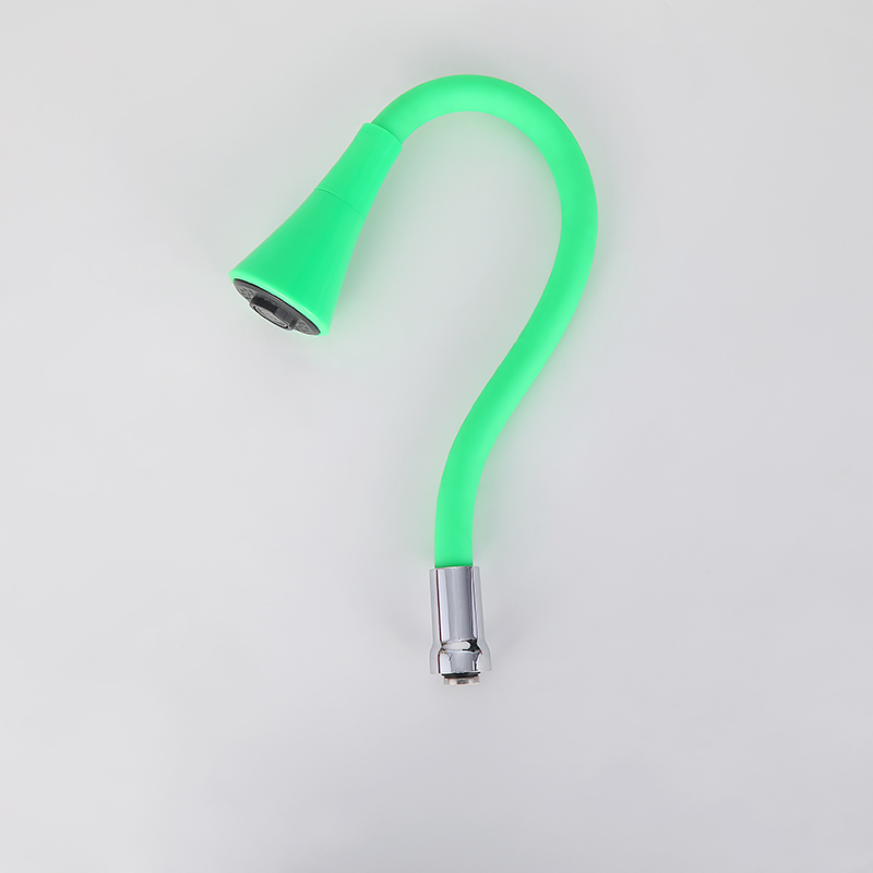 خرطوم صنبور عالمي ملون-32