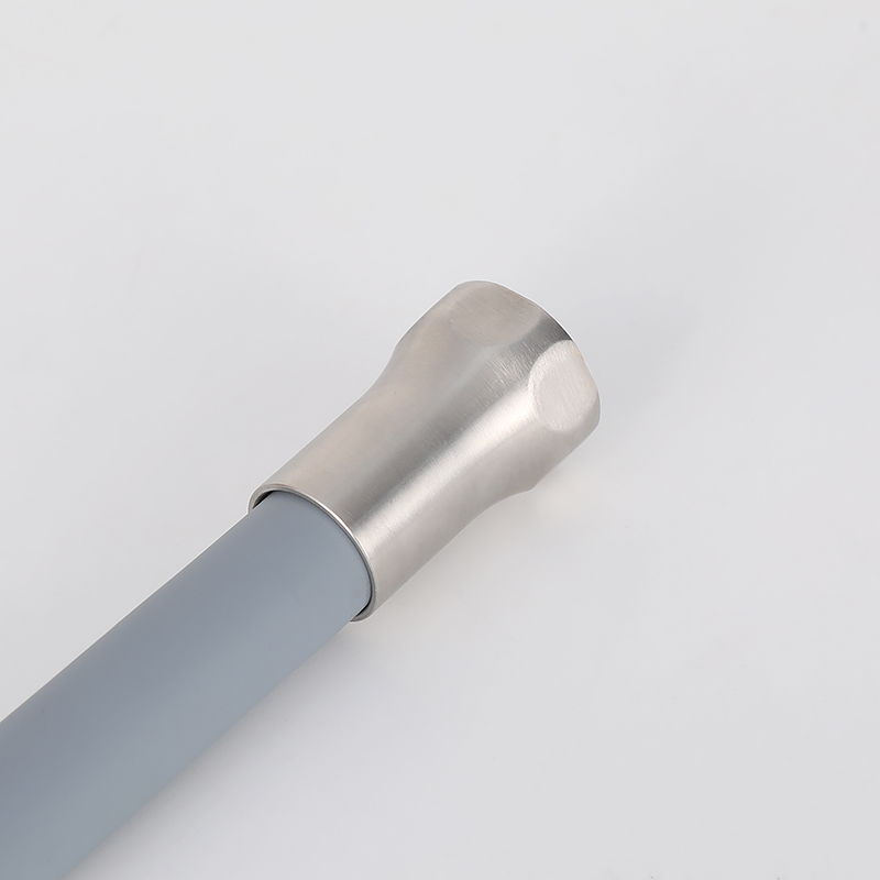 خرطوم صنبور عالمي ملون-32