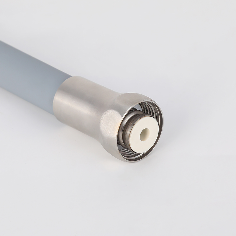 خرطوم صنبور عالمي ملون-32