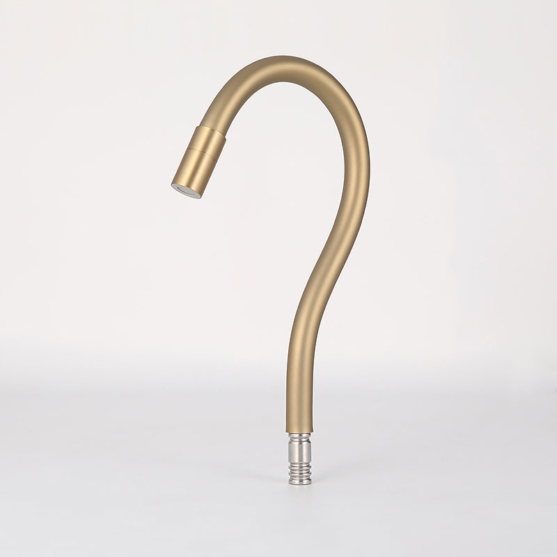 خرطوم صنبور عالمي ملون-32