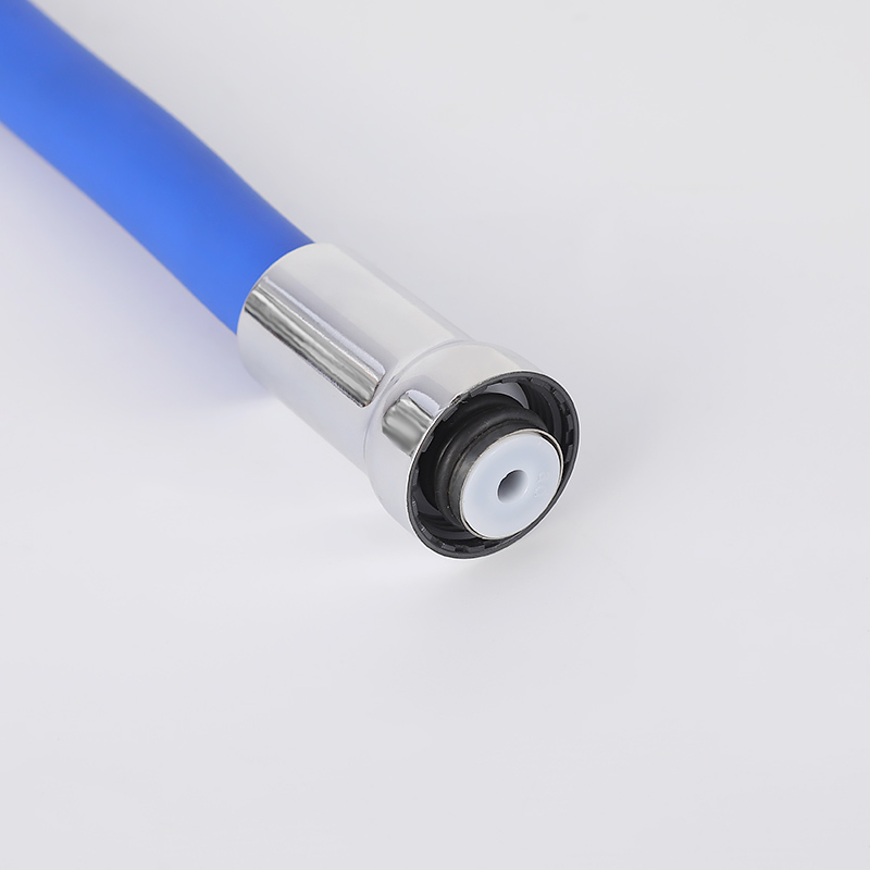 خرطوم صنبور عالمي ملون-16