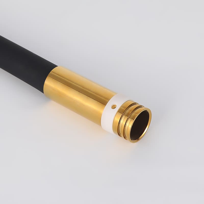 خرطوم صنبور عالمي ملون-32