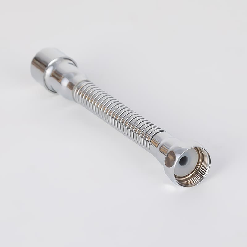 خرطوم صنبور عالمي ملون-32