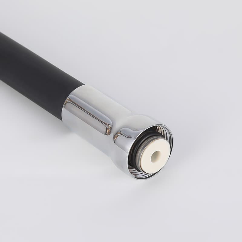 خرطوم صنبور عالمي ملون-32