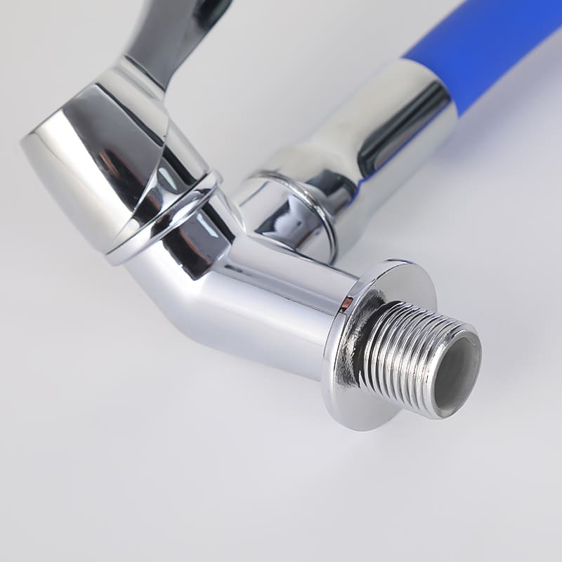 خرطوم صنبور عالمي ملون-32