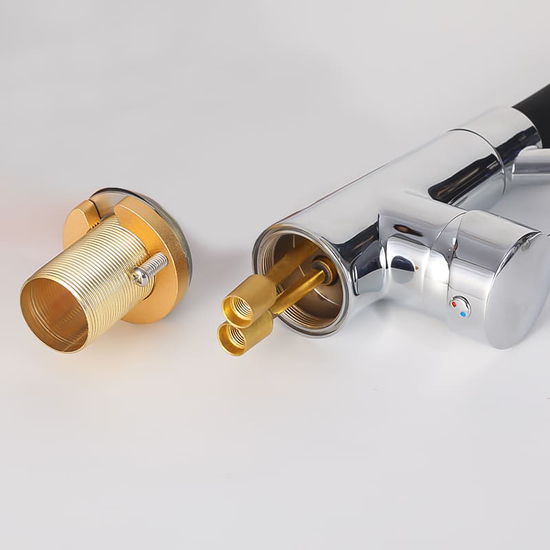 خرطوم صنبور عالمي ملون-48