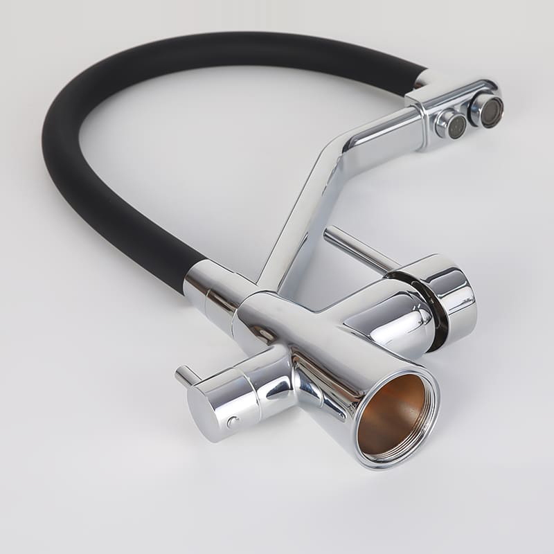 خرطوم صنبور عالمي ملون-48