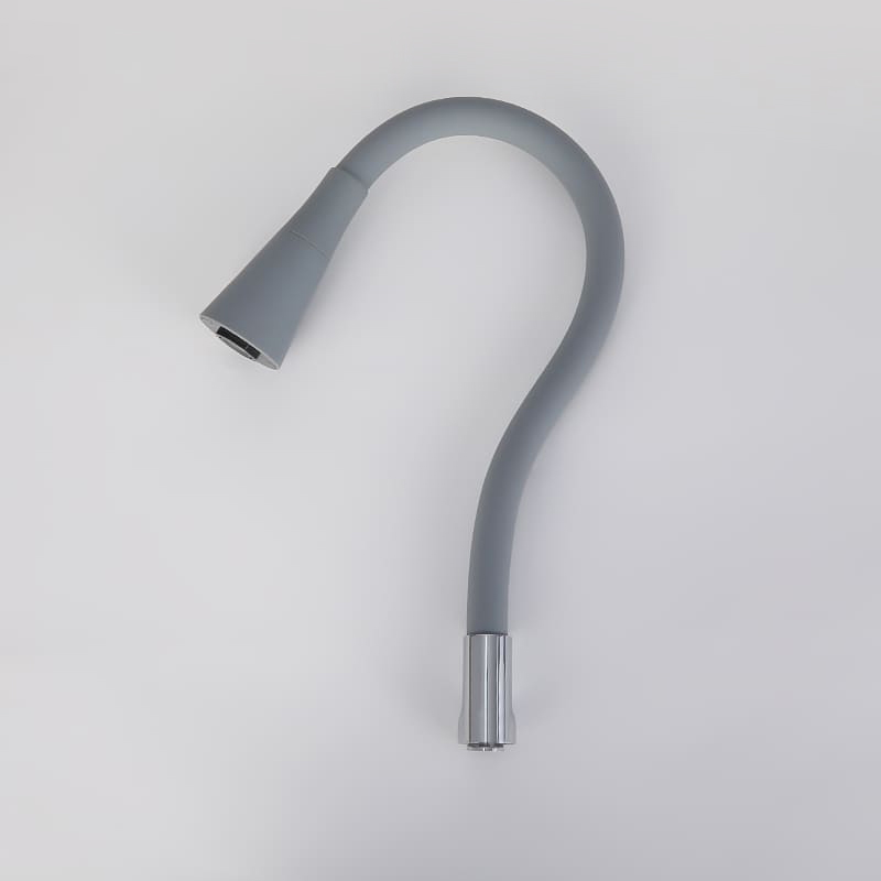 خرطوم صنبور عالمي ملون-48