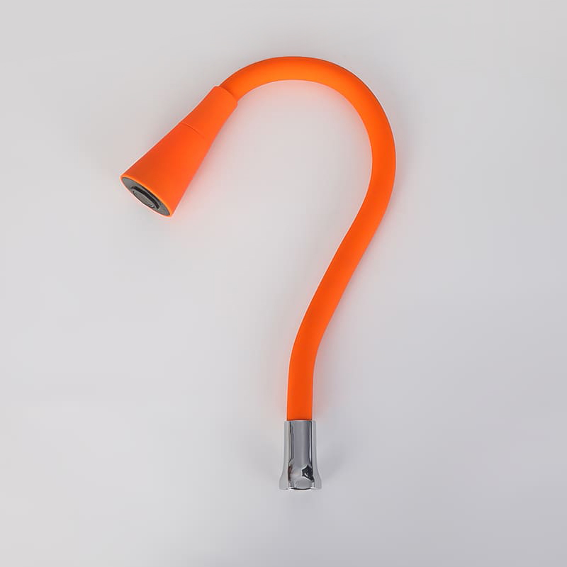 خرطوم صنبور عالمي ملون-48