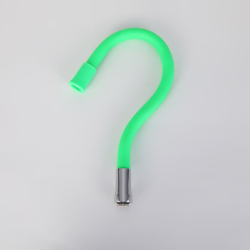 خرطوم صنبور عالمي ملون-48