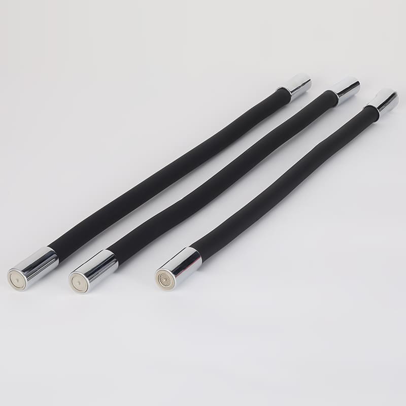 خرطوم صنبور عالمي ملون-48