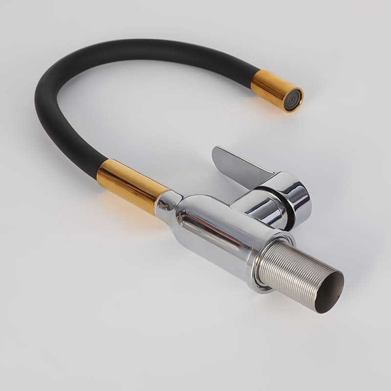 خرطوم صنبور عالمي ملون-48