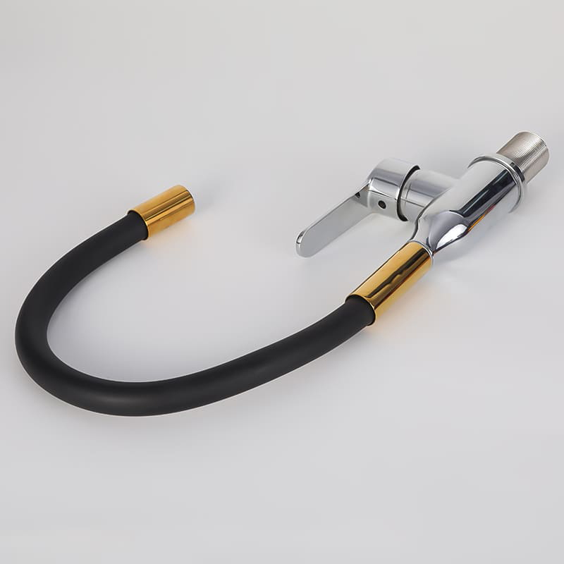 خرطوم صنبور عالمي ملون-47