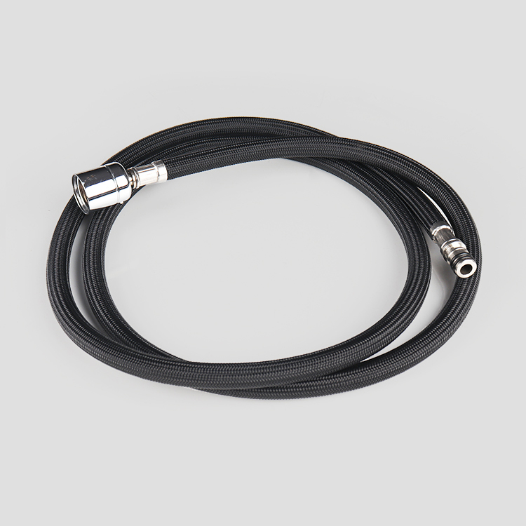 خرطوم مضفر من المعدن الأسود-19